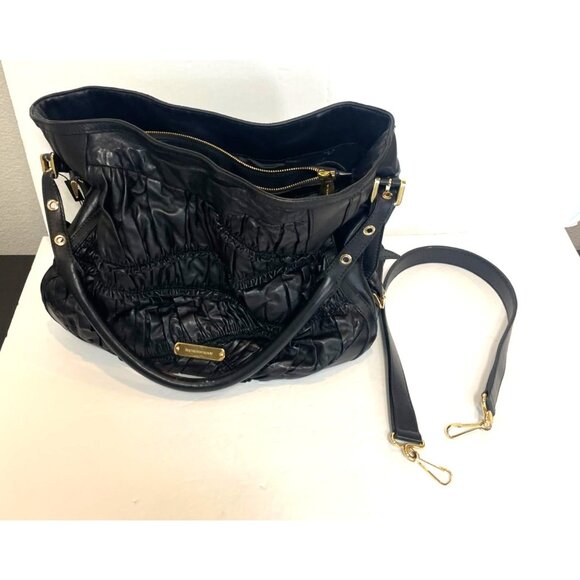 Burberry Black Lambskin Leather Pleated Hobo Bag Gold Hardware Detachable Strap - Picture 9 of 16